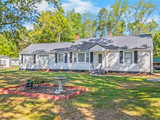 House for sale in Laurel Bluffs, Stoneville