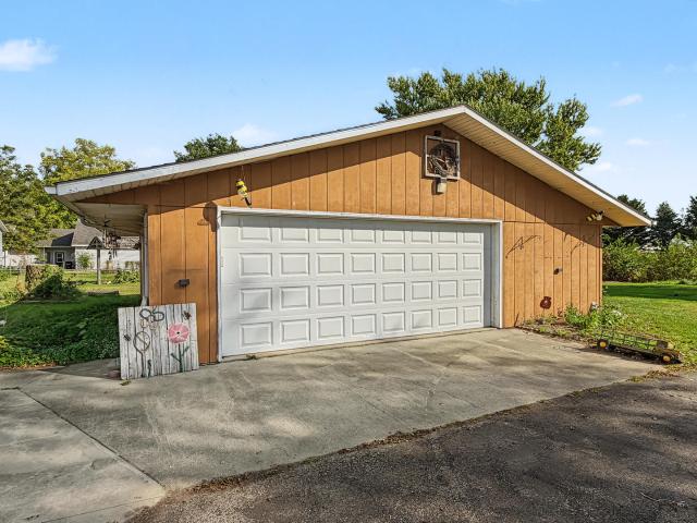 House for sale in Crescent City, Iroquois County