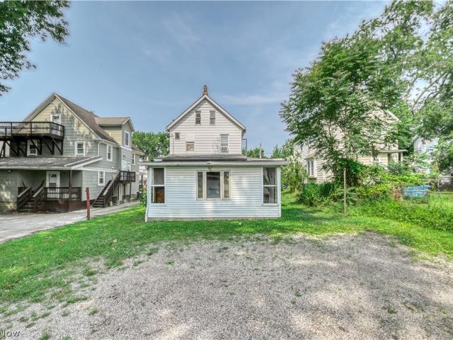 House for sale in Summit, Ohio