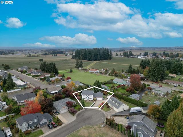 House for sale in Sublimity, Oregon