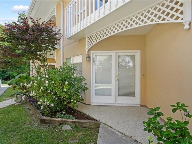 Condo for sale in Mandeville, Louisiana