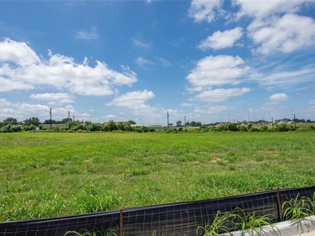 Land for sale in Weimar, Texas