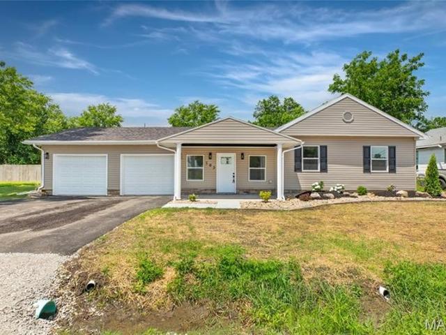 House for sale in Gillespie, Illinois