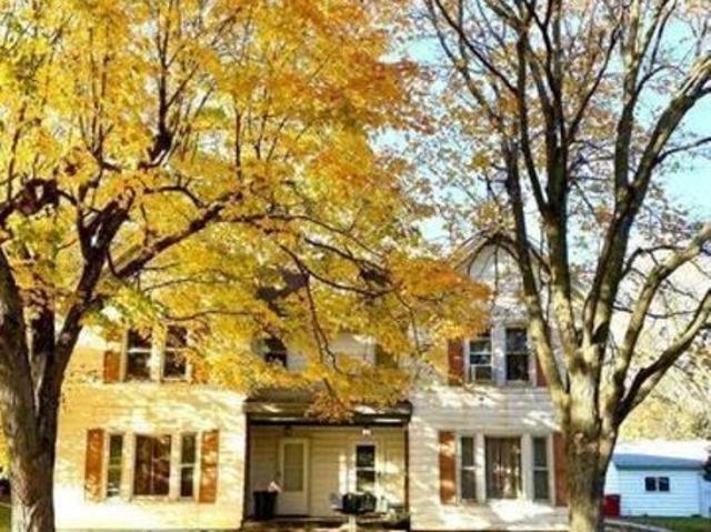 House for sale in Elmwood, Illinois