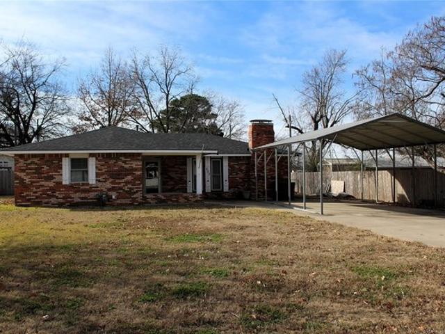 House for sale in Calera, Oklahoma