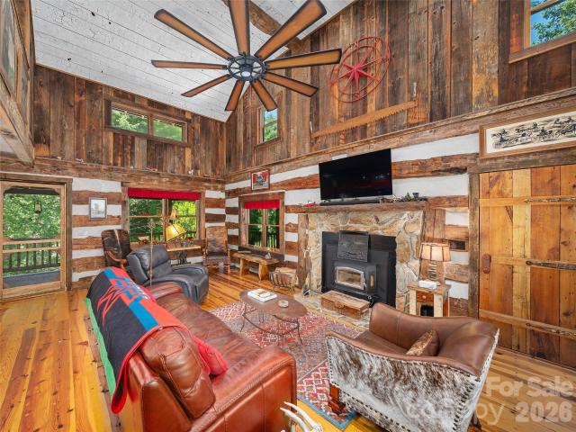 House for sale in Bakersville, North Carolina