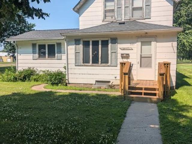 House for sale in Montevideo, Minnesota