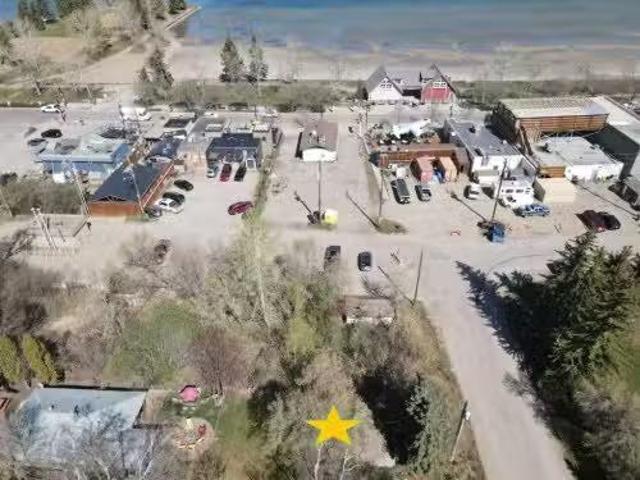 House for sale in Sylvan Lake