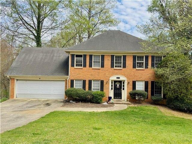 House for sale in Lilburn, Georgia
