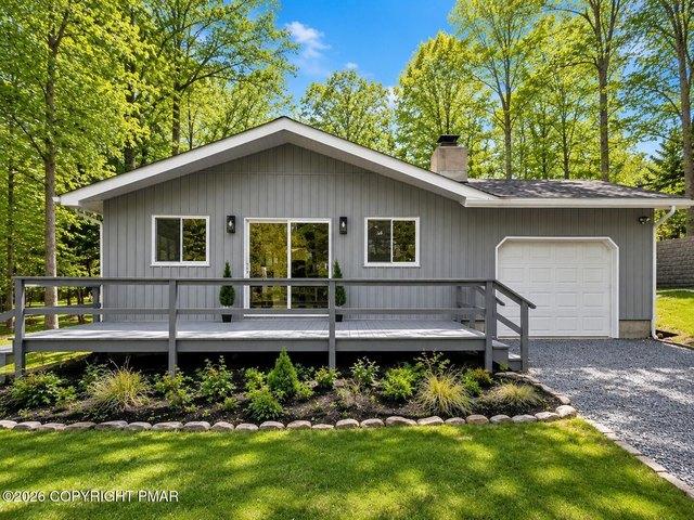 House for sale in Cresco, Pennsylvania