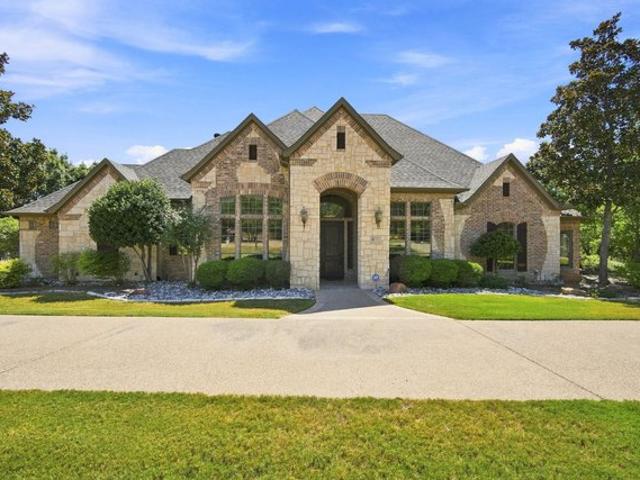 House for sale in Ellis, Texas