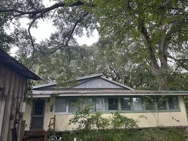 House for sale in Trenton, Florida