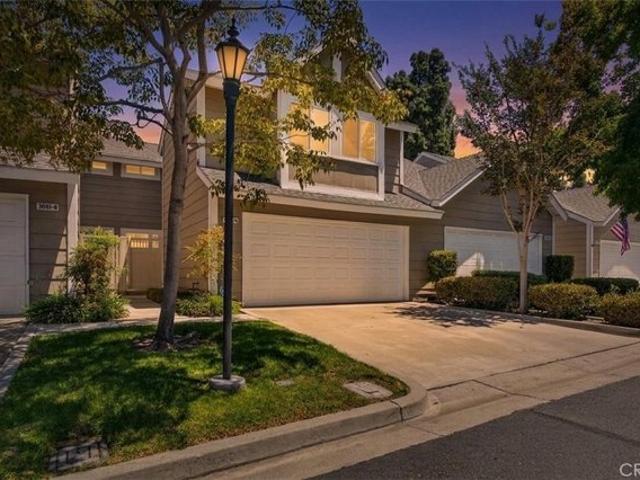 Townhouse for sale in Orange, California