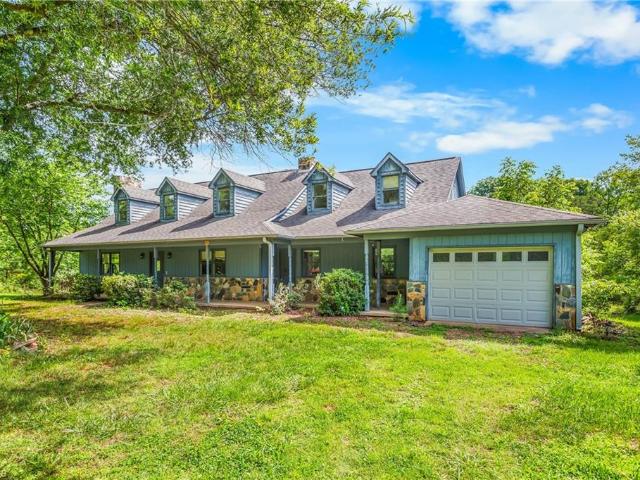 House for sale in East Bend, North Carolina