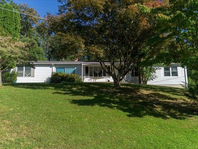 House for sale in Rohrersville, Maryland