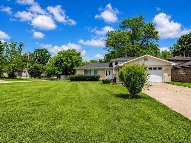 House for sale in Oak Forest, Illinois