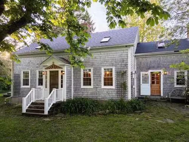 House for sale in Granville Ferry, Nova Scotia