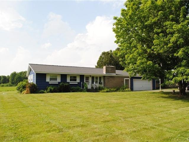 House for sale in Oneida, New York