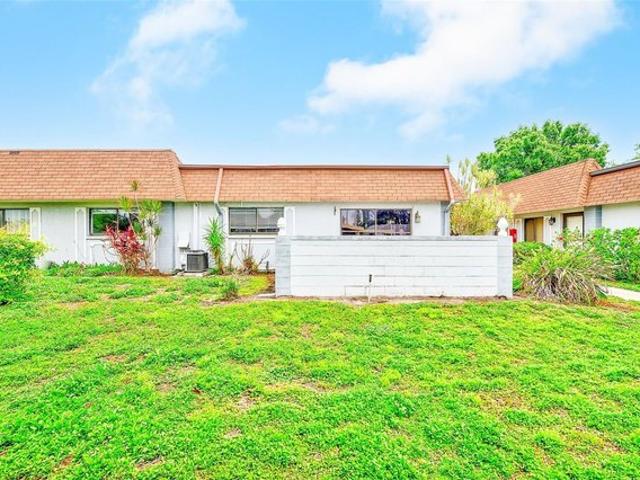 Condo for sale in Pinellas Park, Florida