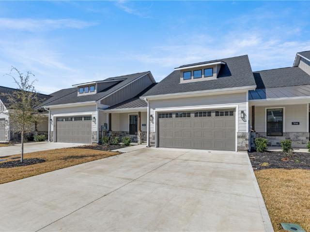 Townhouse for sale in Bryan, Texas