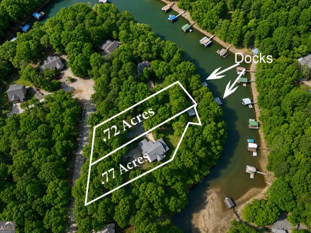 House for sale in Flowery Branch, Georgia