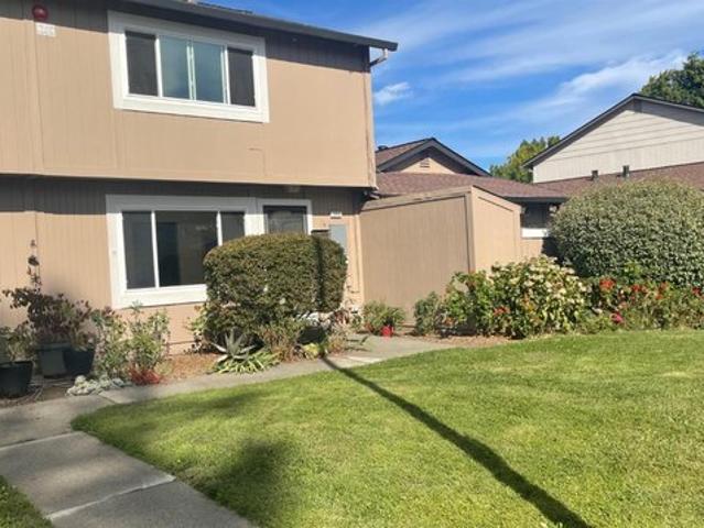 Townhouse for sale in Santa Rosa, California