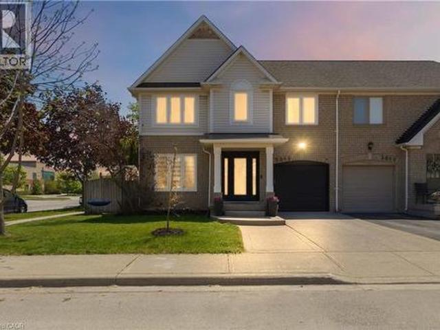 House for sale in Burlington, Ontario