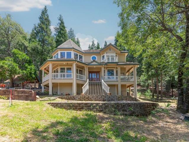 House for sale in Murphys, California
