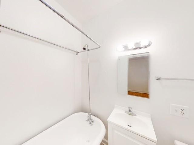 Apartment for rent in Chicago Park, Illinois