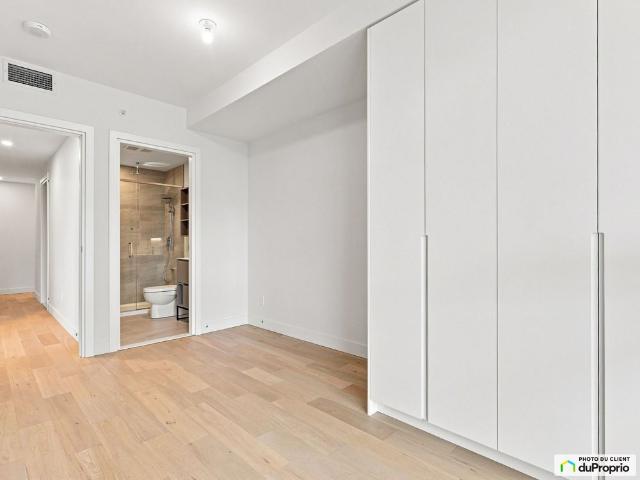 Apartment for rent in Ville-Marie, Montréal