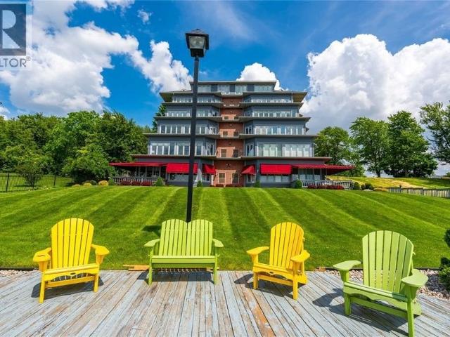 Apartment for sale in St. Clair, Ontario