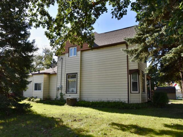 House for sale in Sibley, Iowa