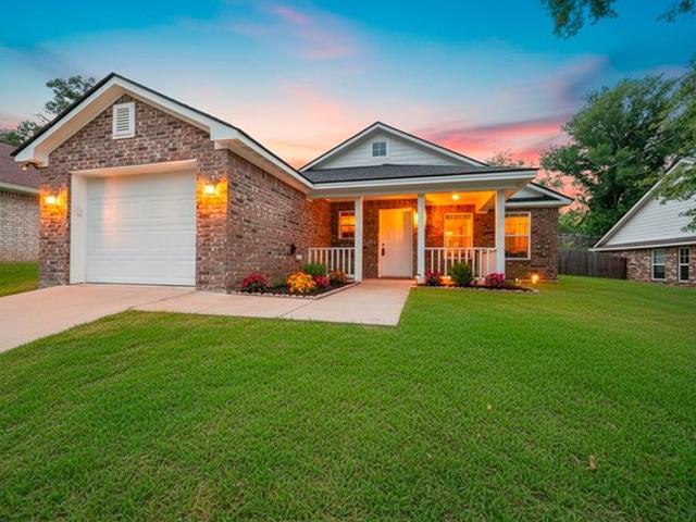House for sale in Gilchrist, Texas