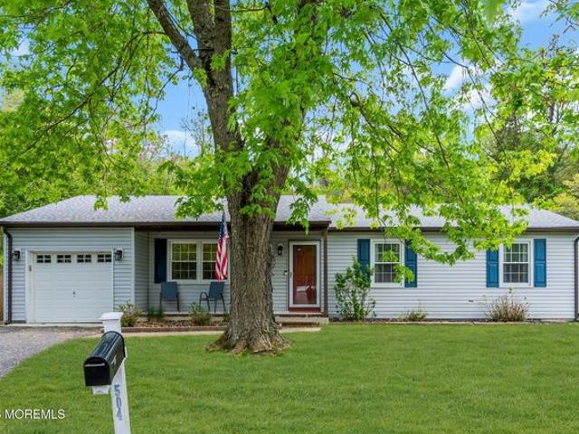House for sale in Lanoka Harbor, New Jersey