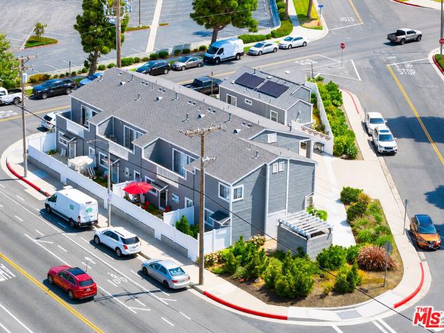 House for sale in Huntington Beach, California