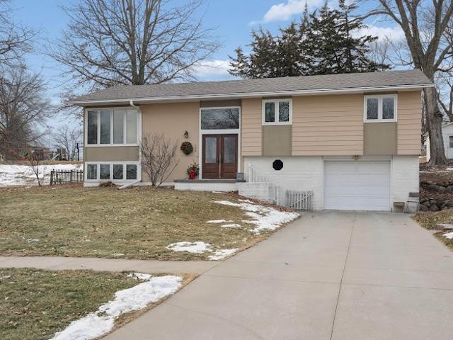 House for sale in Lynnville, Iowa