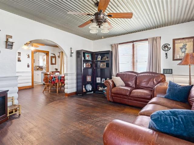 House for sale in Pauls Valley, Oklahoma