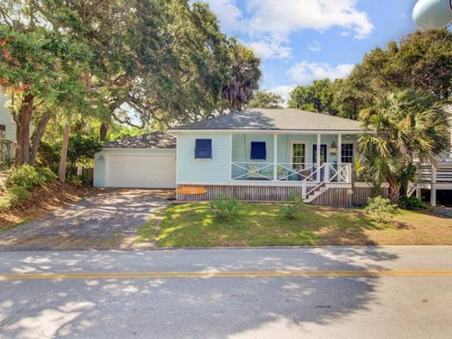 House for sale in Folly Beach, South Carolina