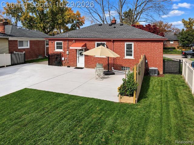 House for sale in Royal Oak, Oakland County