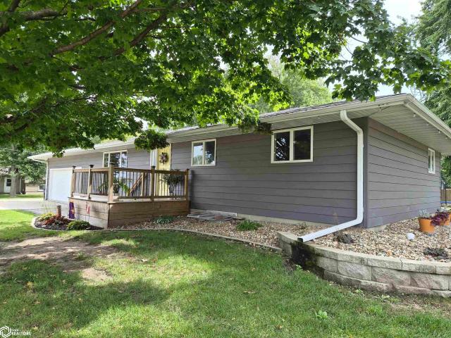 House for sale in Mahaska, Iowa