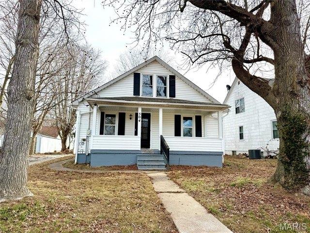 House for sale in Randolph, Illinois
