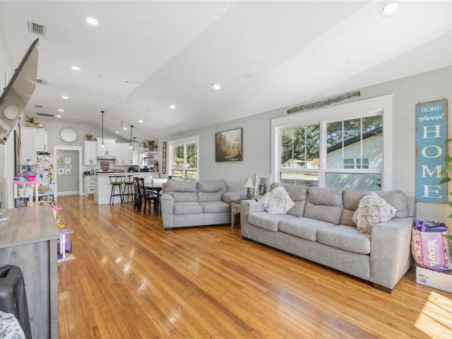 House for sale in Dublin, Erath County