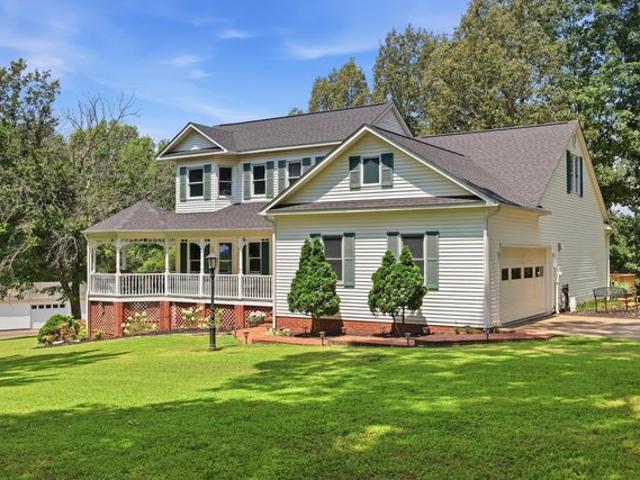 House for sale in Mayfield, Kentucky