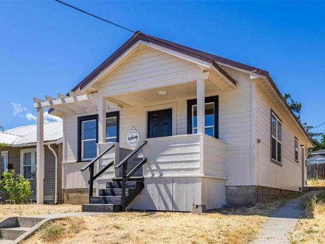 House for sale in Wenatchee, Washington