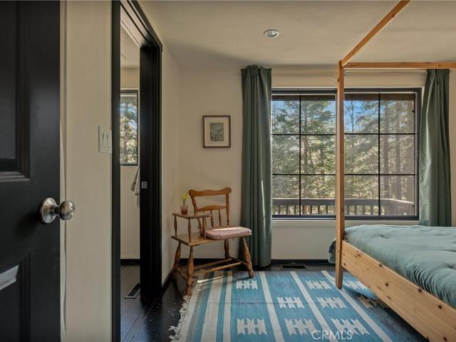 House for sale in Cedar Glen, California