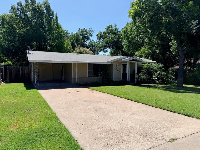 House for sale in Comanche, Texas