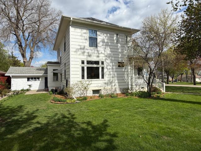 House for sale in Rock, Minnesota