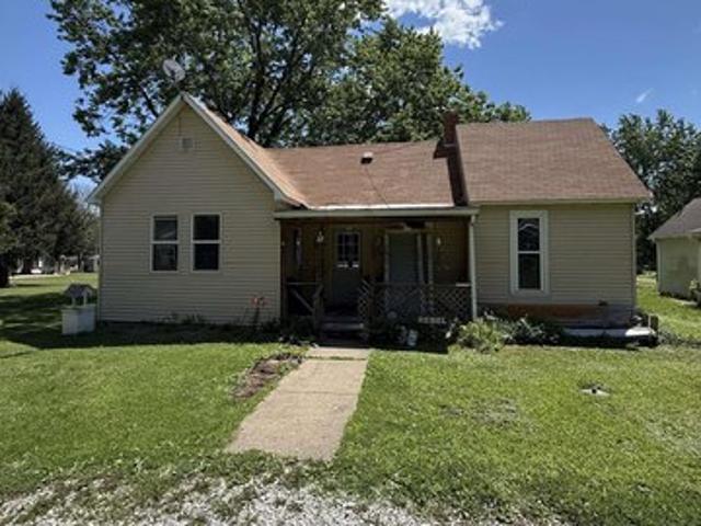 House for sale in Fulton, Illinois