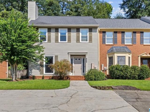 Townhouse for sale in Birmingham, Alabama