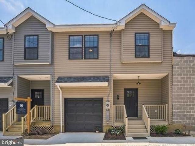 Townhouse for sale in Collingswood